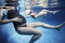 Гимнастика для беременных в бассейне, физических упражнения(гимнастика) для беременных